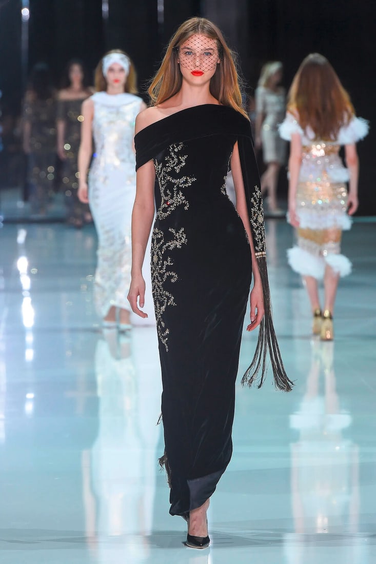 Ralph & Russo Haute Couture: Black Velvet Gold Embellished Gown Spring/Summer 2018, Runway Look  - 4