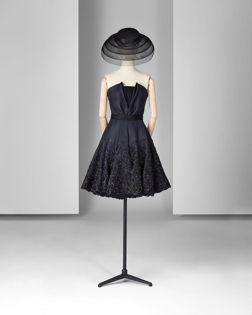 Ralph & Russo Haute Couture: Black Silk Gazar Cocktail Dress and Hat Spring/Summer 2014, Runway : Ralph & Russo Haute Couture: Black Silk Gazar Cocktail Dress and Hat Spring/Summer 2014, Runway Look 16 Black silk gazar strapless cocktail dress with embellished open work to skirt, together