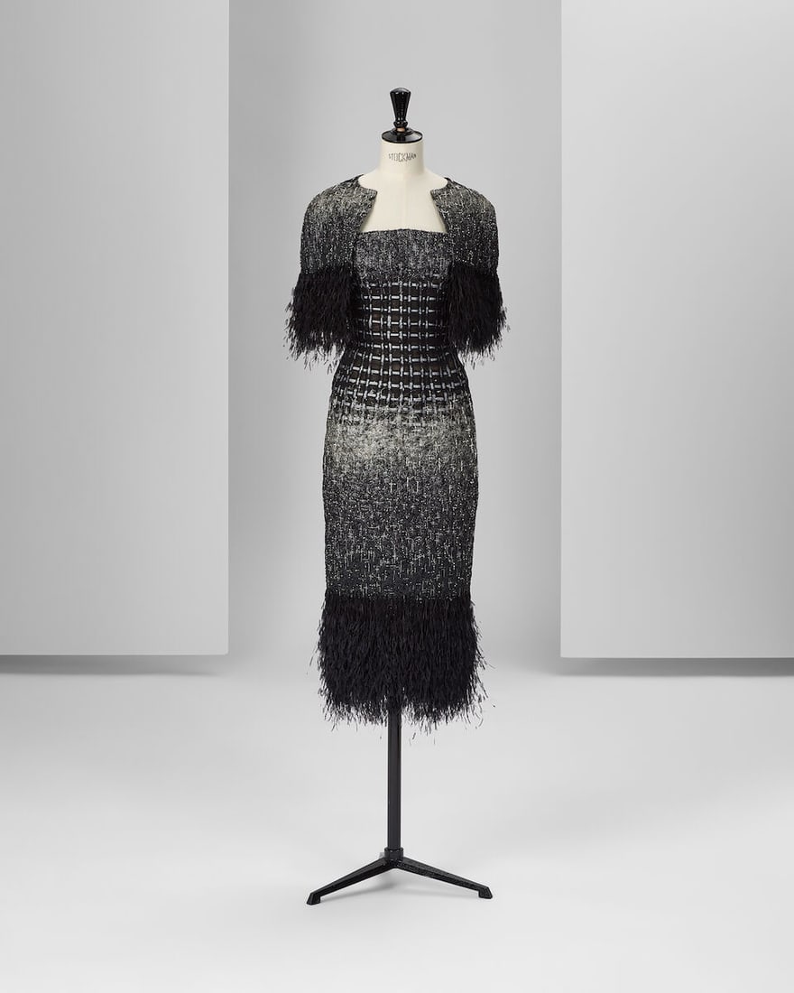 Ralph & Russo Haute Couture: Metallic Black Cocktail Dress and Cape Spring/Summer 2018, Runway L: Ralph & Russo Haute Couture: Metallic Black Cocktail Dress and Cape Spring/Summer 2018, Runway Look 21 Metallic black ombré cocktail dress and cropped cape, featuring hand woven silk tulle tw