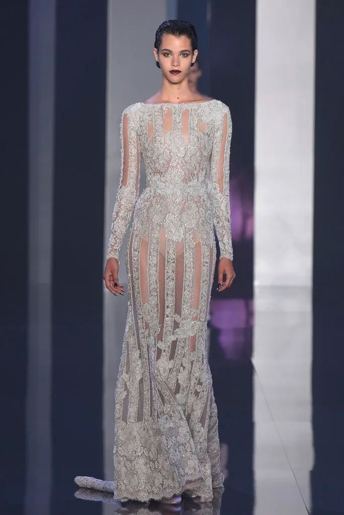 Ralph & Russo Haute Couture: Embellished Metallic Silver Chantilly Lace Fishtail Gown  - 2