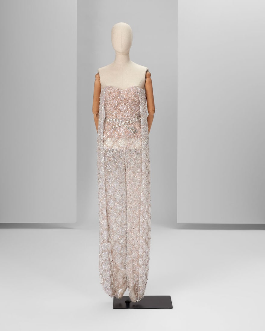 Ralph & Russo Haute Couture: Pale Pink Embroidered Tulle Jumpsuit Spring/Summer 2019, Runway Loo: Ralph & Russo Haute Couture: Pale Pink Embroidered Tulle Jumpsuit Spring/Summer 2019, Runway Look 5 Pale pink tulle jumpsuit featuring serpent patterned belt and embellished with Swarovski stones
