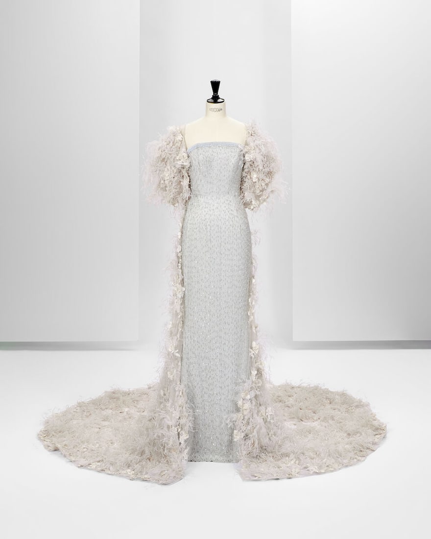 Ralph & Russo Haute Couture: Pale Grey Satin Chiffon Gown and Embroidered Tulle Coat Spring/Summ - 3