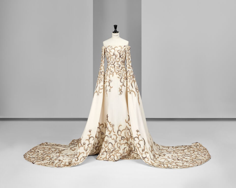 Ralph & Russo Haute Couture Exclusive: Ivory Silk Crêpe Kimono Gown: Ralph & Russo Haute Couture Exclusive: Ivory Silk Crêpe Kimono Gown Ivory silk crêpe off the shoulder kimono style gown, elaborately embroidered with plumes silk and metallic