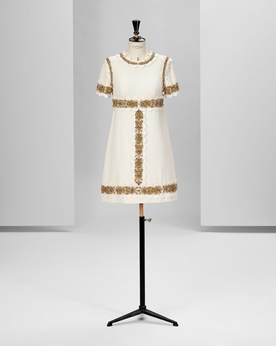 Ralph & Russo Haute Couture: White Silk Crêpe Mini Dress Spring/Summer 2017, Runway Look 3: Ralph & Russo Haute Couture: White Silk Crêpe Mini Dress Spring/Summer 2017, Runway Look 3 White silk crêpe mini dress with scallop edging, hand embellished with crystal, pearl and glass