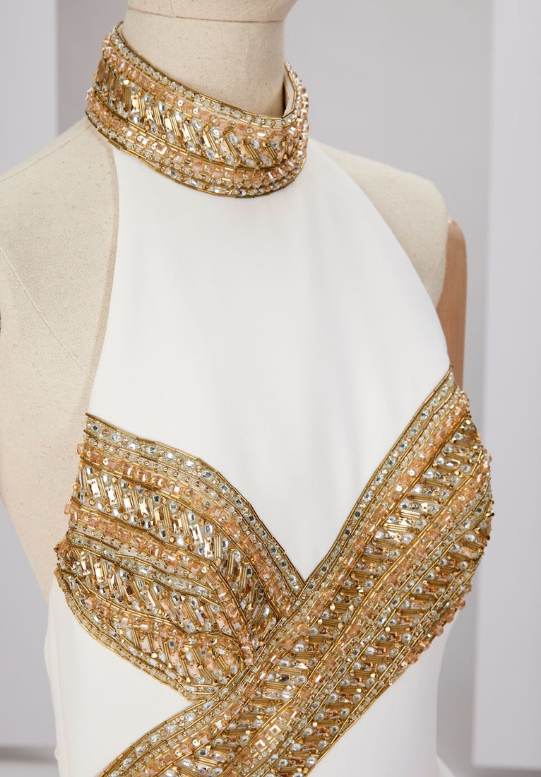 Ralph & Russo Haute Couture Exclusive: Off-White and Gold Crystal Gown and Trousers - 2