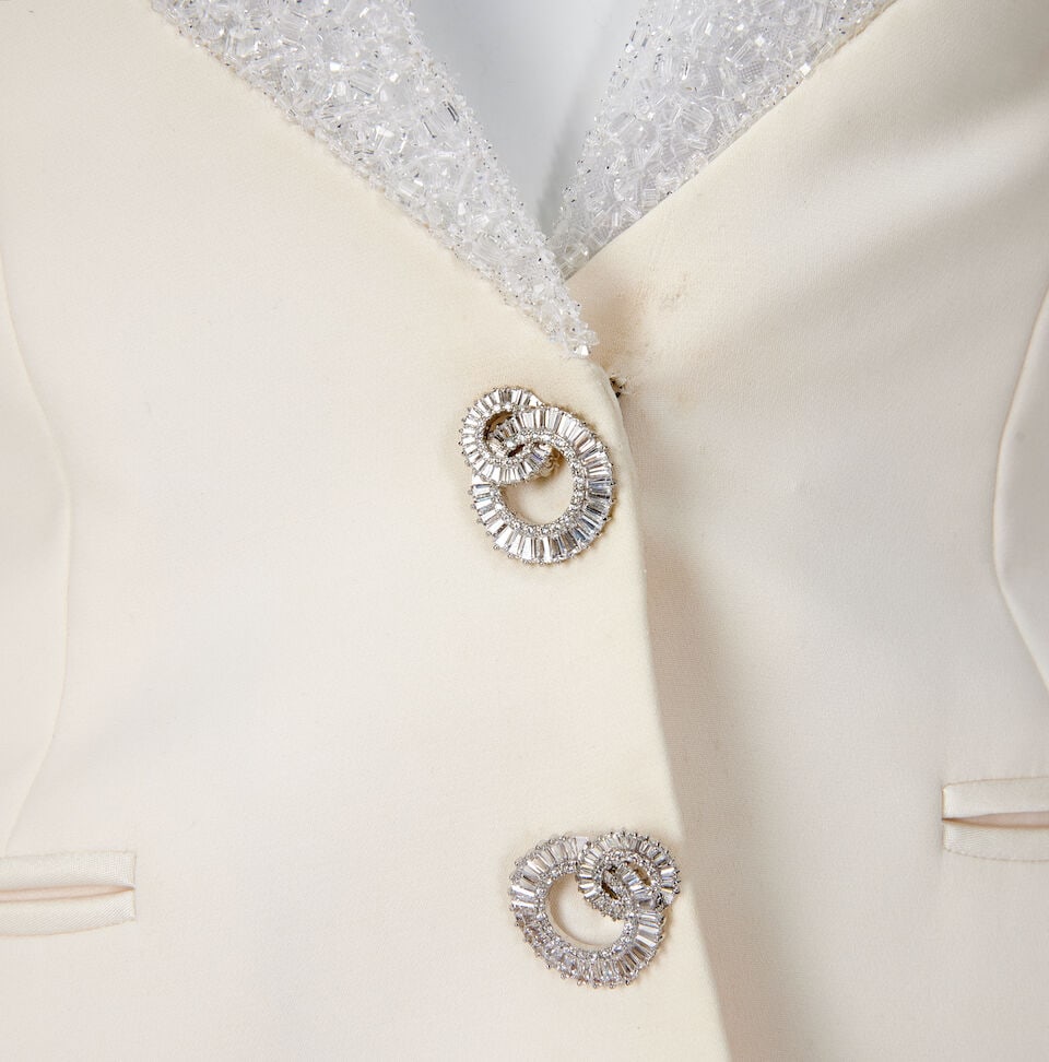 Ralph & Russo Haute Couture: Off-White Silk Trouser Suit Autumn/Winter 2018, Runway Look 3 - 2