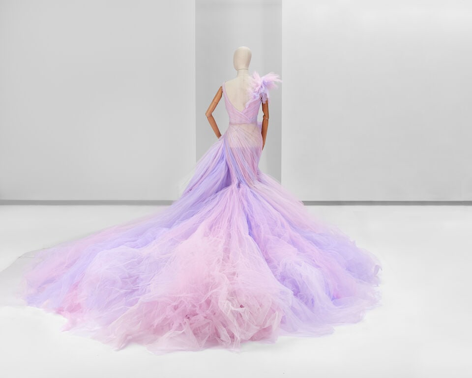 Ralph & Russo Haute Couture: Lavender and Pink Tulle Ballgown Autumn/Winter 2020, Runway Look 48 - 2