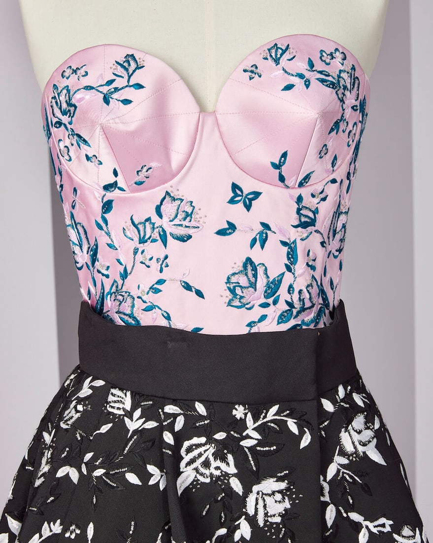 Ralph & Russo Haute Couture Exclusive: Black Silk Faille Flared Mini Skirt and Pale Pink Double  - 2