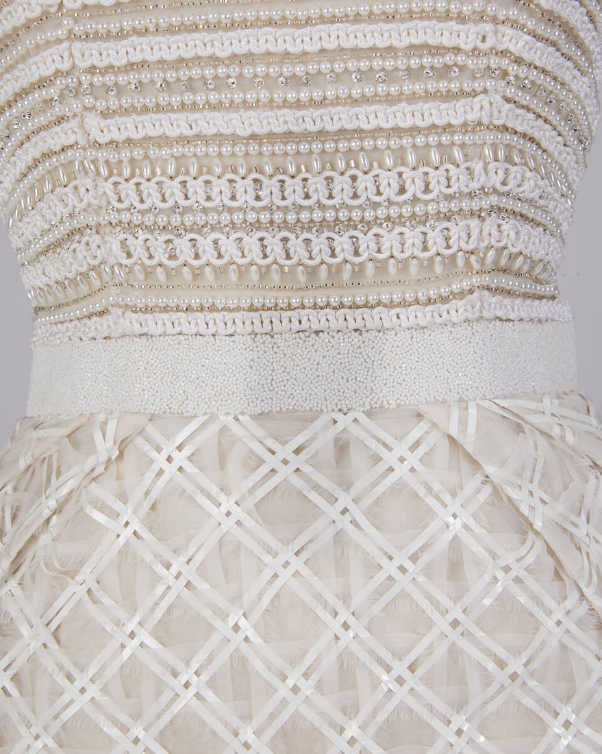 Ralph & Russo Haute Couture: White Silk Organza and Vinyl Pencil Dress Spring/Summer 2016, Runwa - 5