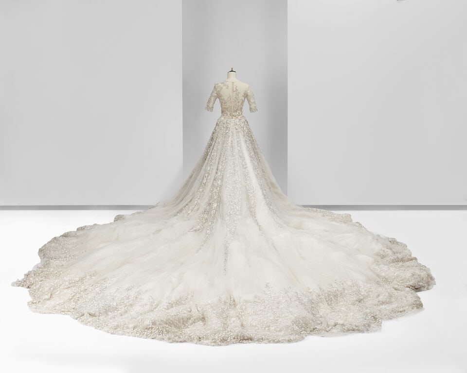 Ralph & Russo Haute Couture: Off-White Silk Tulle Embellished Bridal Gown Autumn/Winter 2014, Ru - 7