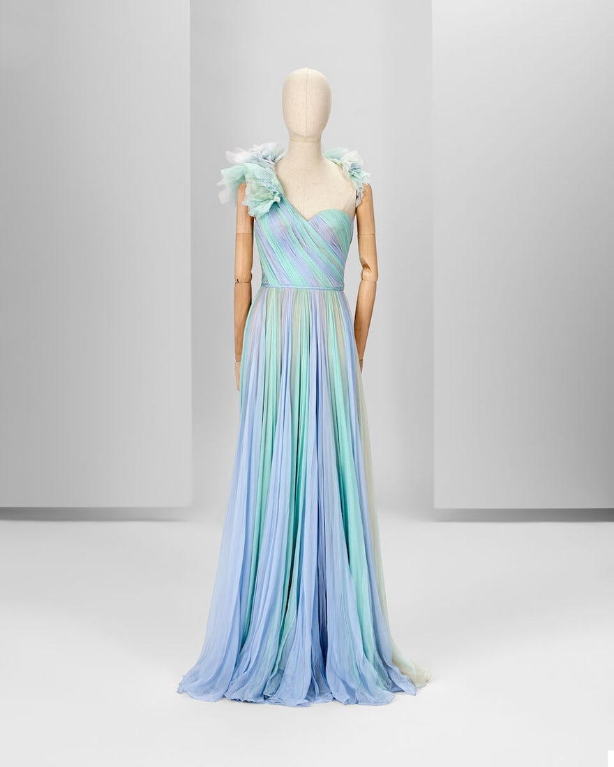 Ralph & Russo Haute Couture: Mint and Cornflower Blue Silk Chiffon Gown Autumn/Winter 2019, Runw: Ralph & Russo Haute Couture: Mint and Cornflower Blue Silk Chiffon Gown Autumn/Winter 2019, Runway Look 13 Mint and cornflower blue silk chiffon gown featuring a diagonally hand pleated bodice ado