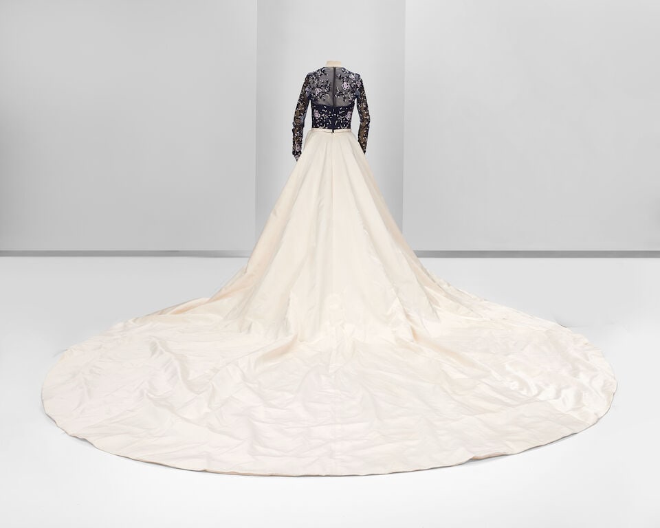 Ralph & Russo Haute Couture: Off-White Duchess Satin Overskirt with Navy Bodysuit Bodysuit: Autu - 2