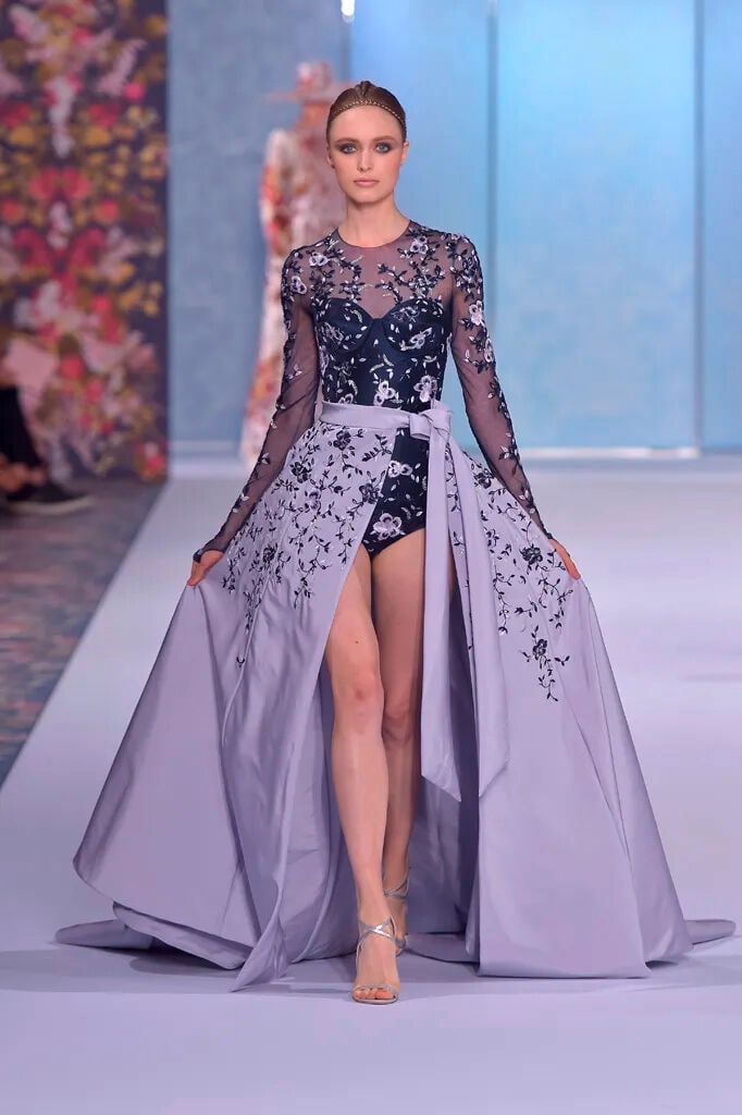 Ralph & Russo Haute Couture: Off-White Duchess Satin Overskirt with Navy Bodysuit Bodysuit: Autu - 3