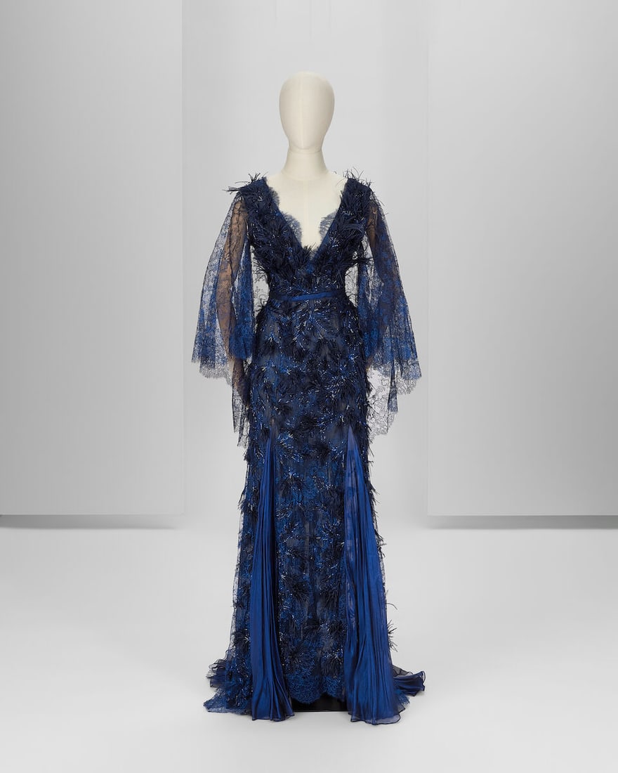 Ralph & Russo Haute Couture: Metallic Sapphire Chantilly Lace Gown Autumn/Winter 2017, Runway Lo - 3