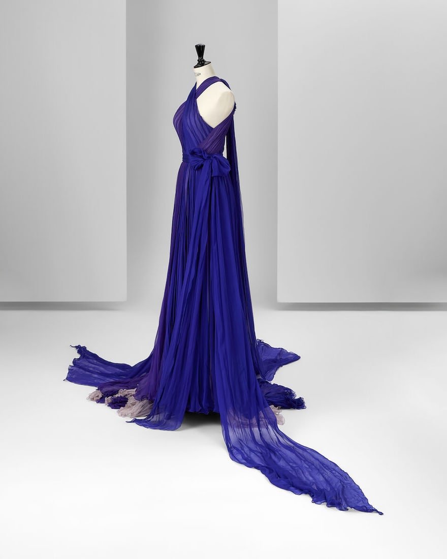Ralph & Russo Haute Couture: Electric Violet Silk Chiffon Gown Autumn/Winter 2014, Runway Look 1 - 4