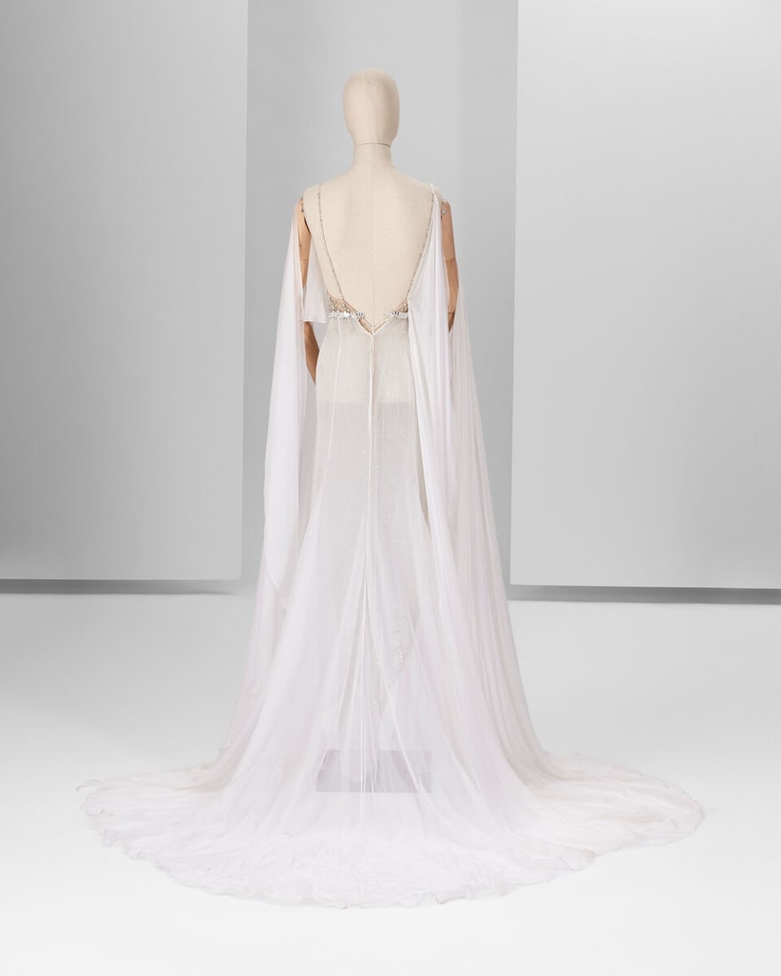 Ralph & Russo Haute Couture: White Illusion Tulle and Crystal Gown Autumn/Winter 2019, Runway Lo - 4