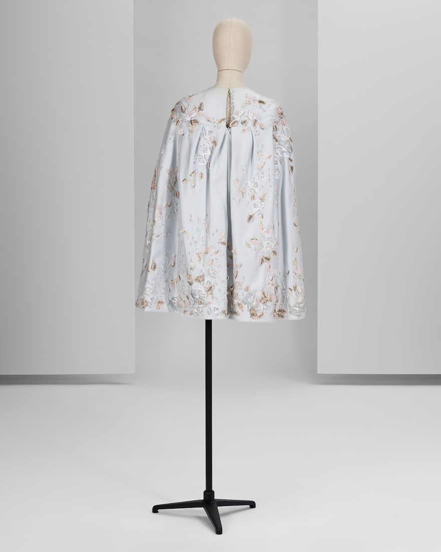 Ralph & Russo Haute Couture: Ice Blue Silk Zibeline Caped Mini Dress Spring/Summer 2016, Runway  - 3