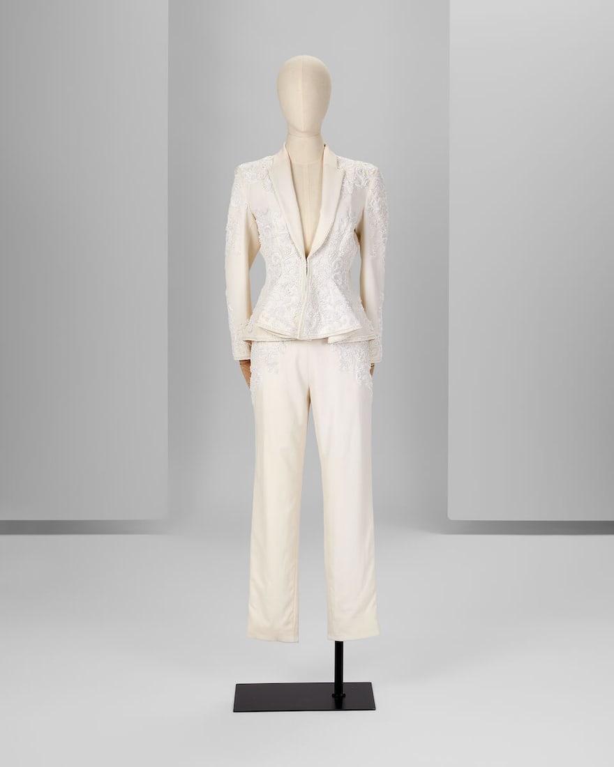 Ralph & Russo Haute Couture Exclusive: Custom Made White Embellished Silk Crepe Marocain Suit Sp (1 of 3)