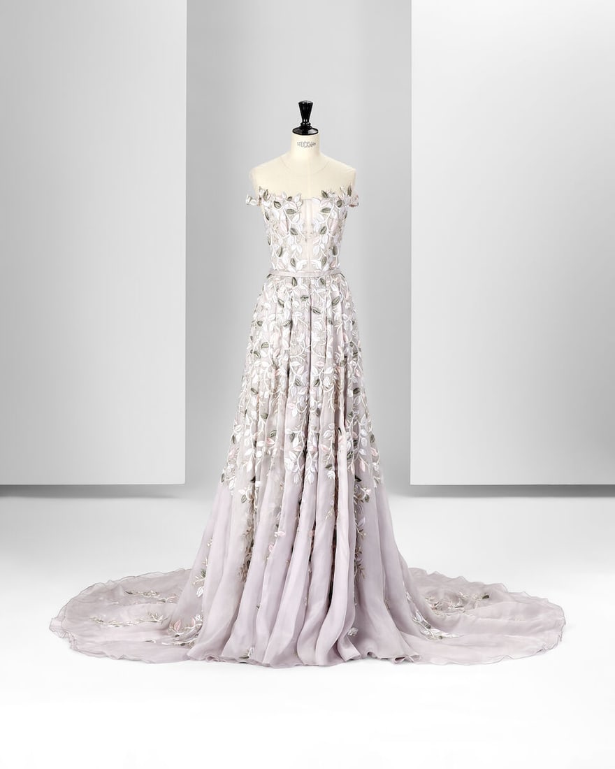 Ralph & Russo Haute Couture: Pale Lavender Silk Organza Embroidered Gown Spring/Summer 2015, Run (1 of 5)