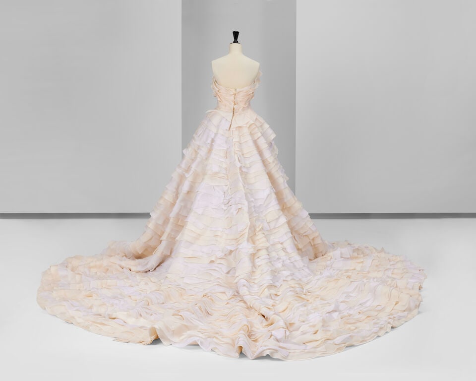 Ralph & Russo Haute Couture: Silk Crêpe Wedding Dress and Veil Spring/Summer 2014, Runway  - 2