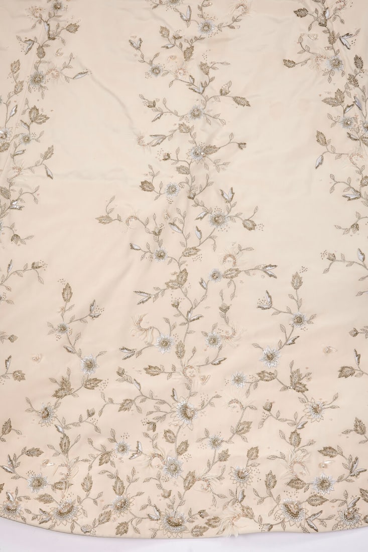 Ralph & Russo Haute Couture Exclusive: Custom Made White Silk Crepe Off-the-Shoulder Fishtail Go - 6