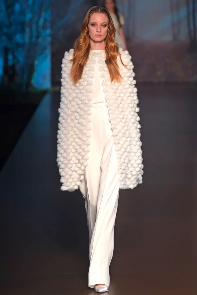 Ralph & Russo Haute Couture: White Silk Crêpe Tailored Jumpsuit Autumn/Winter 2015, Runway  - 2