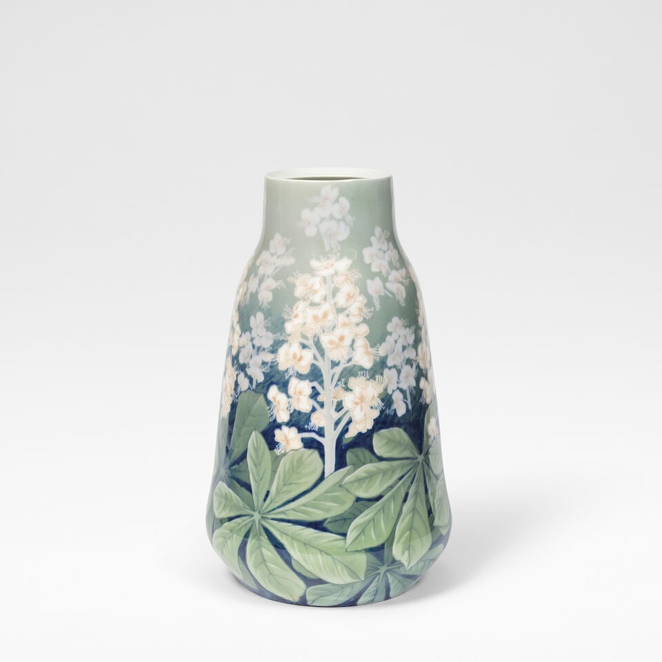 Effie Hegermann-Lindencrone for Bing & Grøndahl Vase, 1897: Effie Hegermann-Lindencrone for Bing & Grøndahl Vase, 1897 Porcelain, decorated with horse chestnut leaves and flowers. 38.9 cm high, 22 cm diameter The underneath with factory mark for 1897,