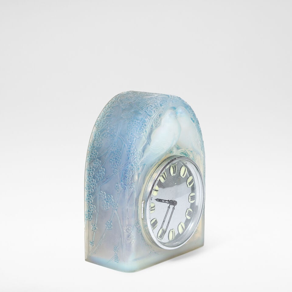René Lalique 'Deux Colombes' clock, model no. 727, designed 1926 - 2
