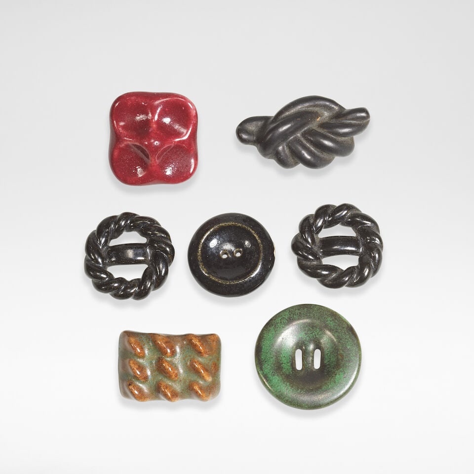 Lucie Rie Seven buttons, circa 1945-50 (1 of 1)