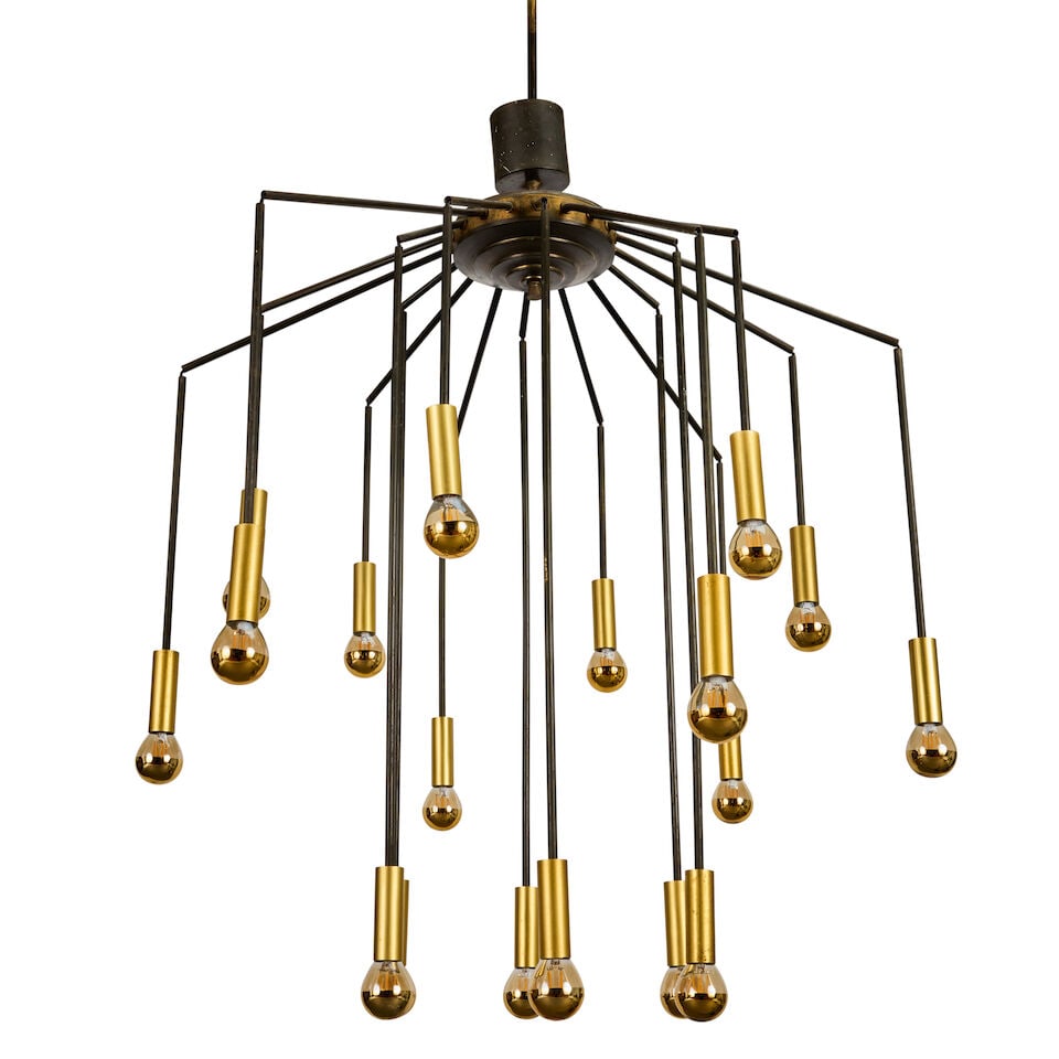Attributed to Stilnovo Pair of chandeliers, circa 1950 - 2