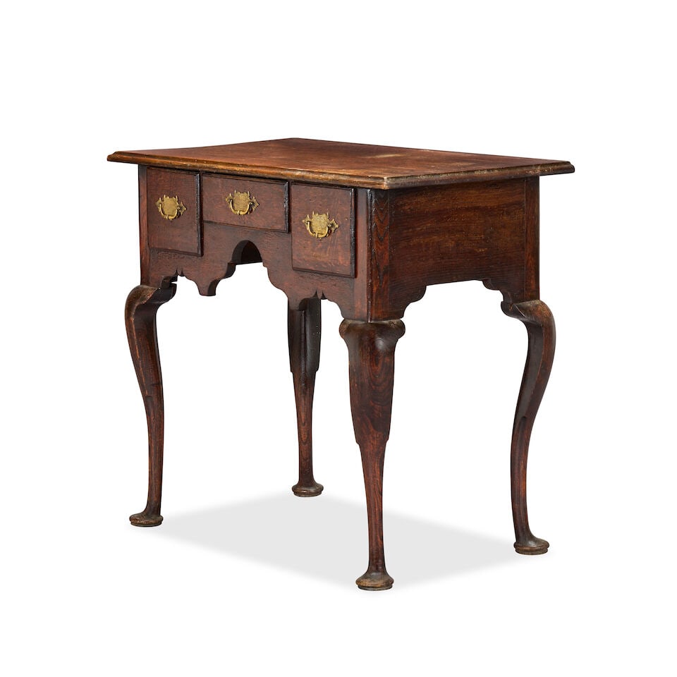 A George II oak lowboy 1730-1745 - 2