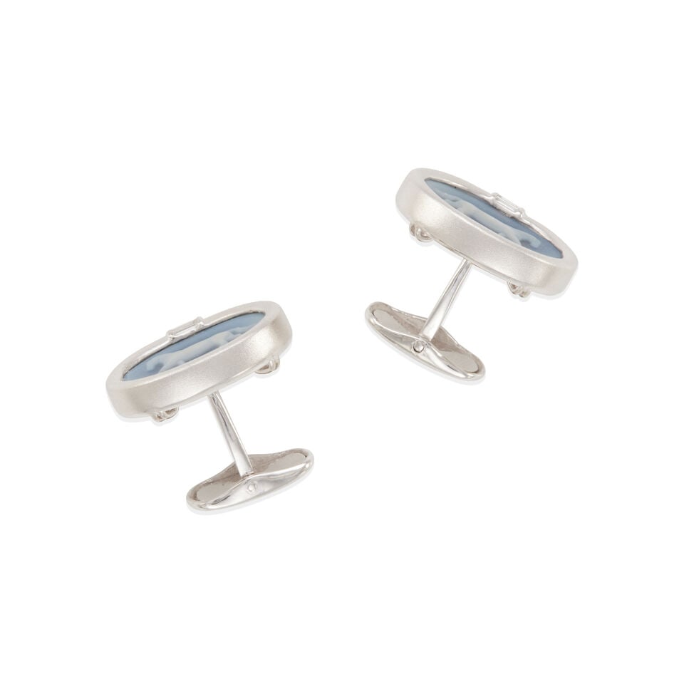 PLATINUM, ONYX CAMEO, AND DIAMOND CUFFLINKS - 2
