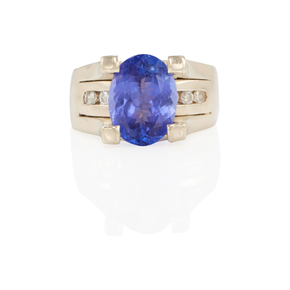 14K GOLD, TANZANITE AND DIAMOND RING (1 of 2)