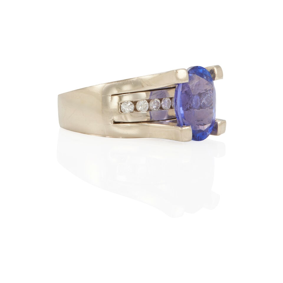 14K GOLD, TANZANITE AND DIAMOND RING - 2