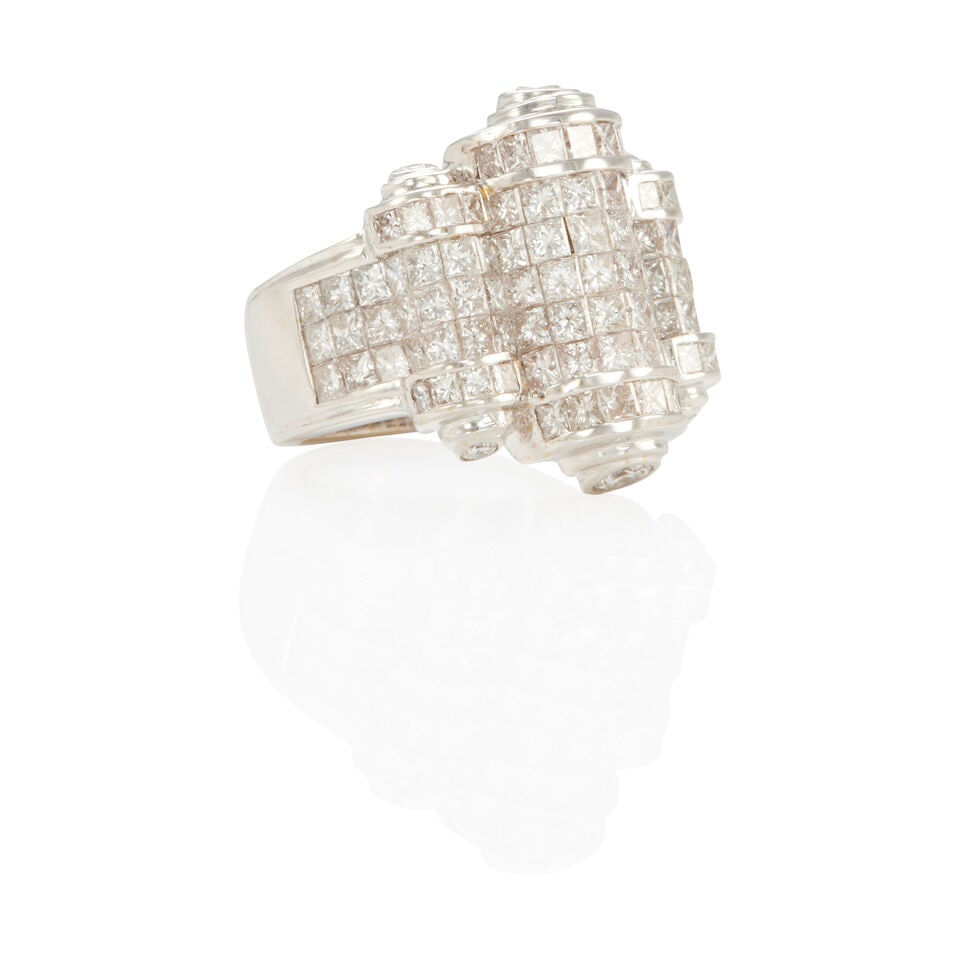 18K GOLD DIAMOND RING - 2