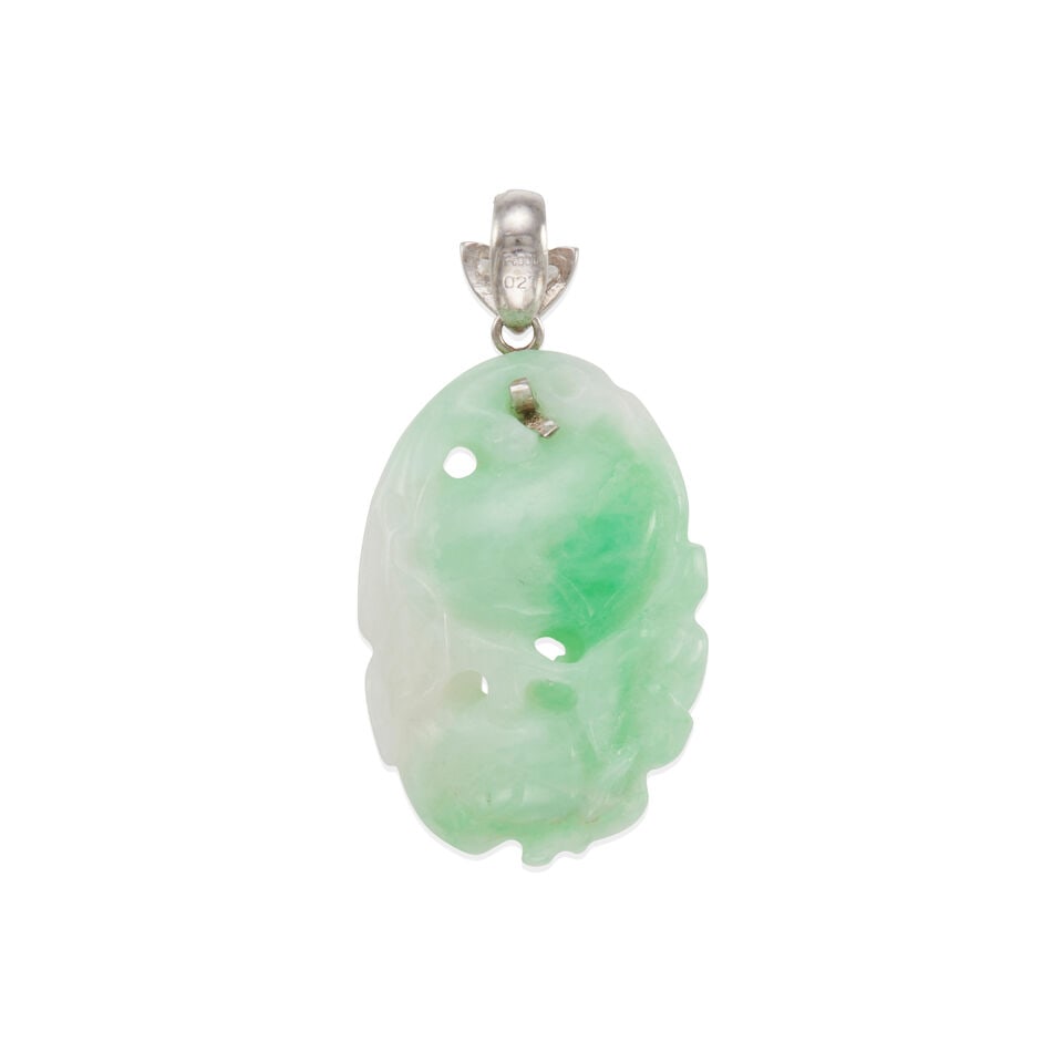 PLATINUM, DIAMOND AND JADE PENDANT - 2