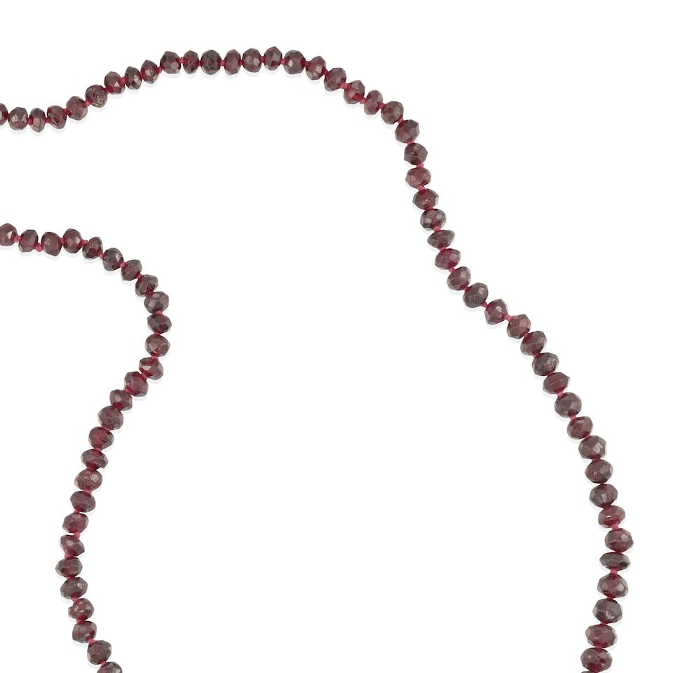 18K WHITE GOLD AND GARNET BEAD NECKLACE - 2