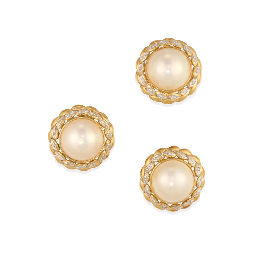 14K BICOLOR GOLD, MABE' CULTURED PEARL, AND DIAMOND RING AND EAR CLIPS: 14K BICOLOR GOLD, MABE' CULTURED PEARL, AND DIAMOND RING AND EAR CLIPS • 14k yellow and white gold ring with 1 hemispherical Mabe' cultured pearl measuring 14.80 mm in diameter and accented
