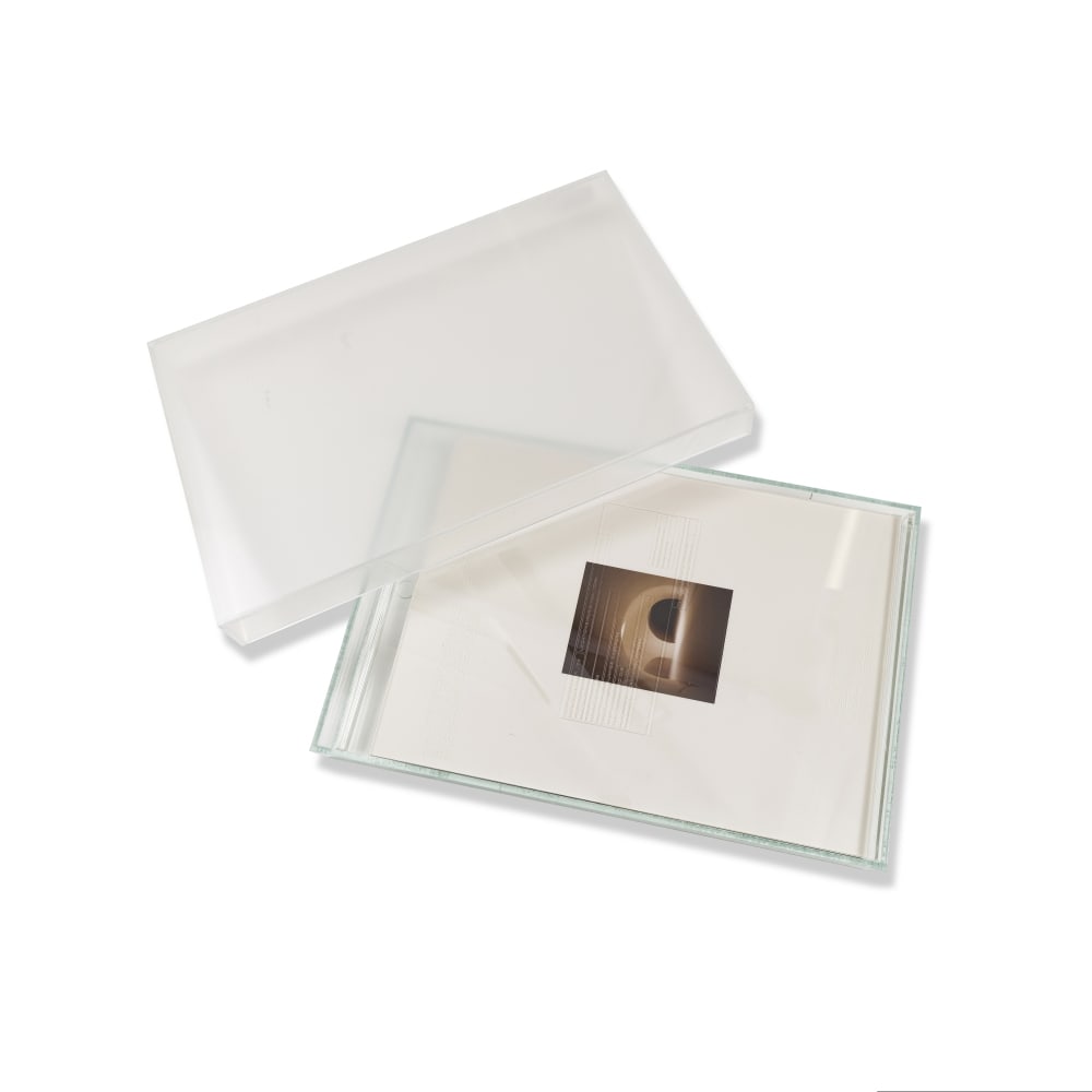 JAMES CASEBERE (NE EN 1953) ET MOHAMMED DIB (1920-2003) Surfaces, 1999 Boîtier en plexiglas... (1 of 1)