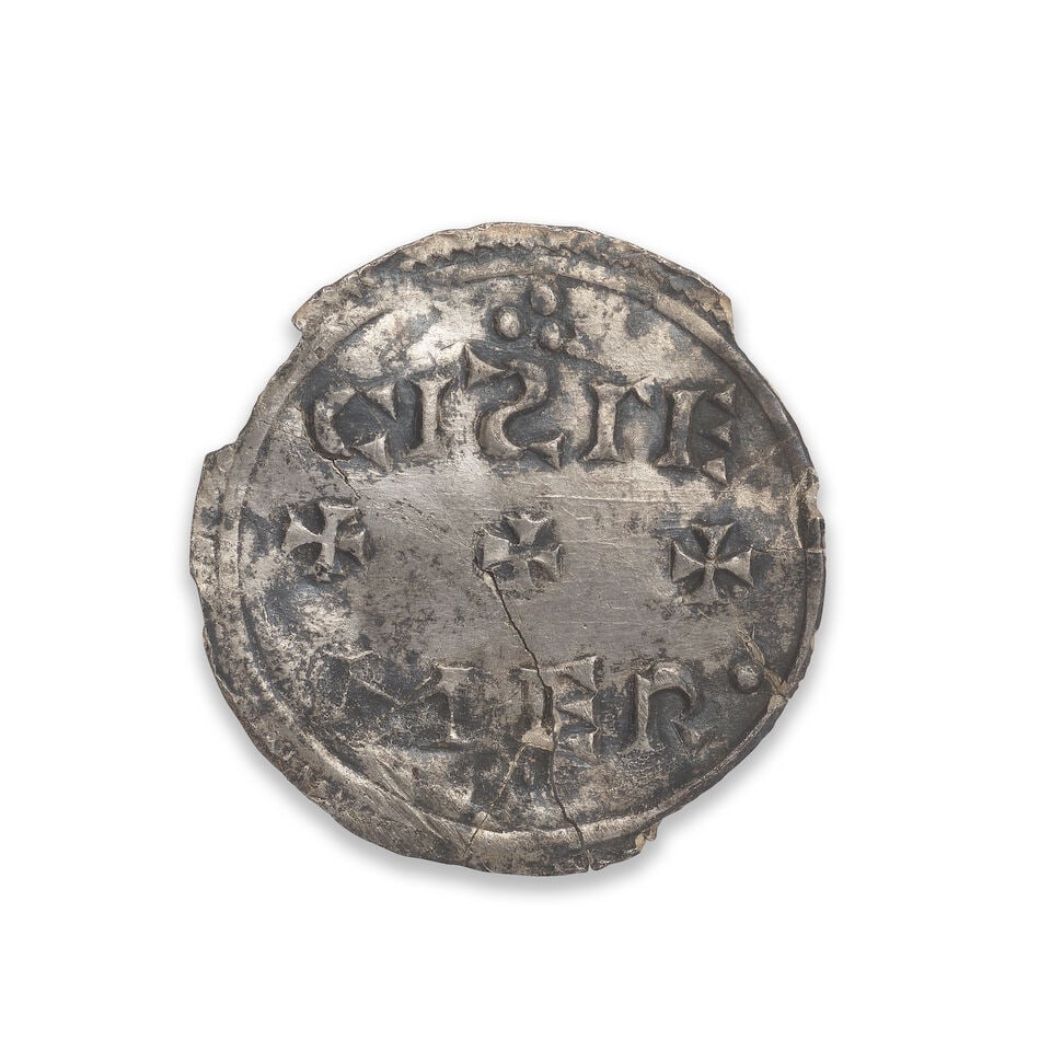 Aethelstan, 924-939,: Aethelstan, 924-939, Main issue, Penny, 1.46g, small central cross within inner circle, legend around +AEDELSTAN REX, R.Three central horizontal crosses dividing legend trefoil of pellets top and bott