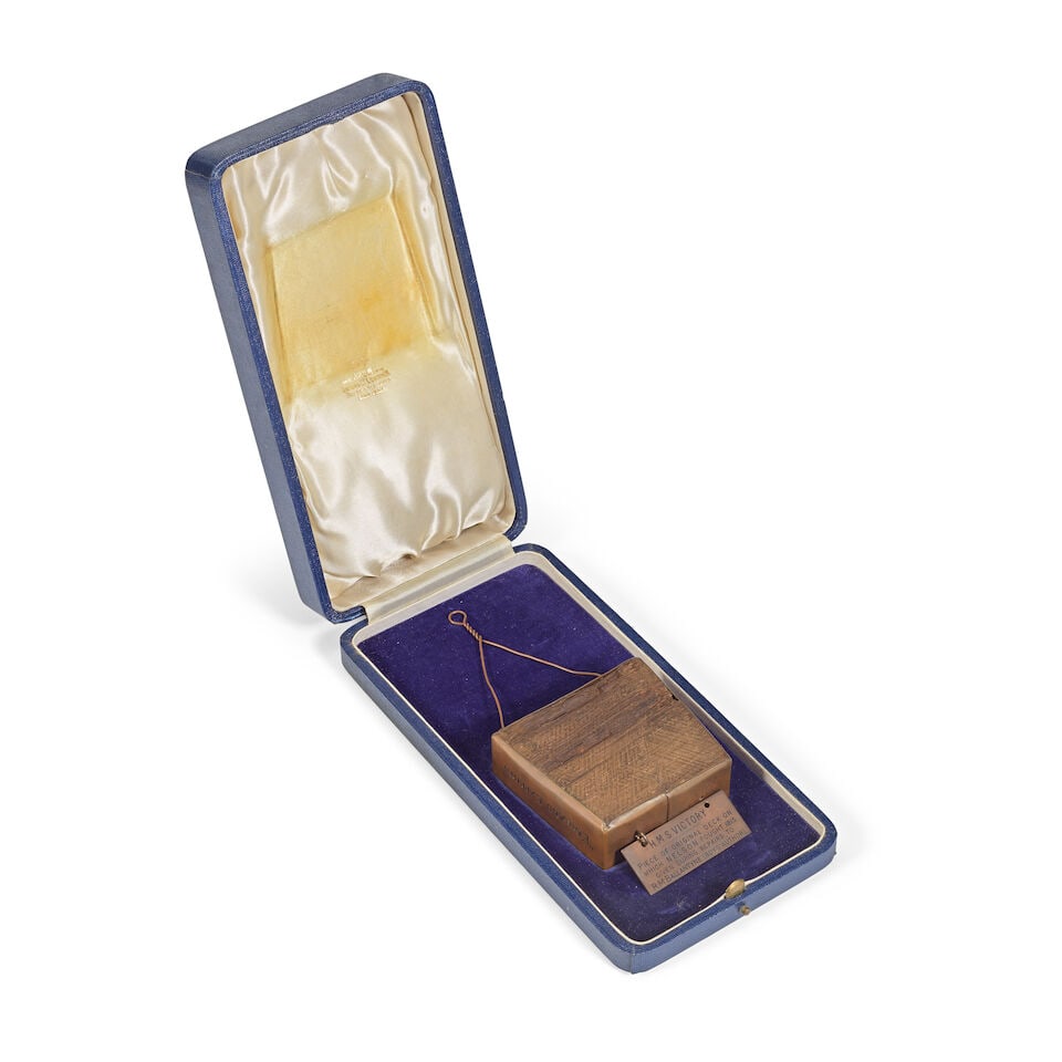 A section of oak reputedly from the deck of HMS Victory - 2