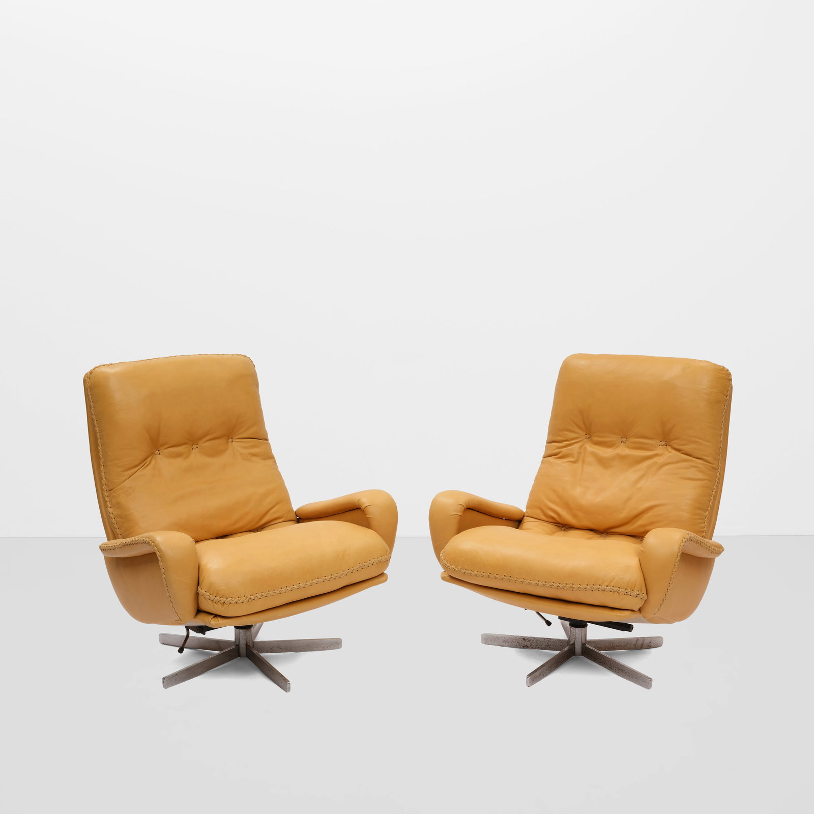 DE SEDE (ESTABLISHED 1965) Pair of DS 231 Swivel Chairsdesigned circa 1969leather, steelheight 3... (1 of 1)