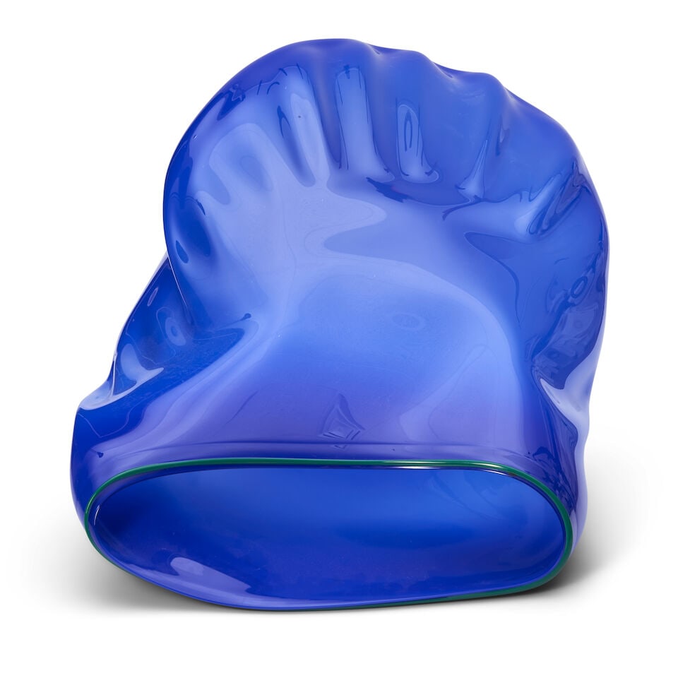 DALE CHIHULY (BORN 1941) LARGE COBALT BLUE BASKET AND ORANGE PERSIAN SET dated 1988, blown glass... - 6