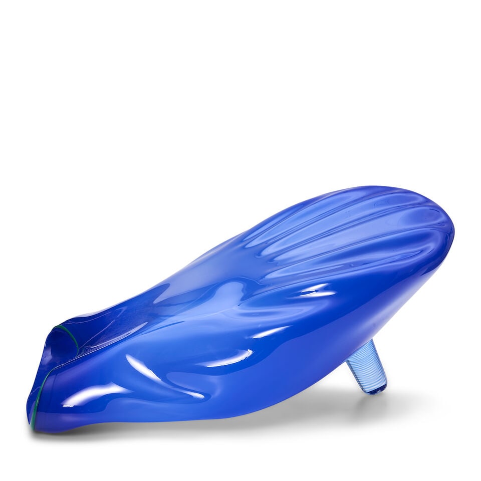DALE CHIHULY (BORN 1941) LARGE COBALT BLUE BASKET AND ORANGE PERSIAN SET dated 1988, blown glass... - 7