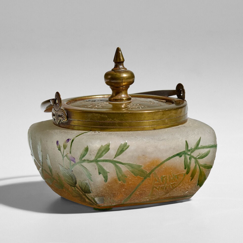 DAUM NANCY COVERED SUGAR BOWL Nancy, France, circa 1900, acid-etched and enameled glass, brass, ... - 4