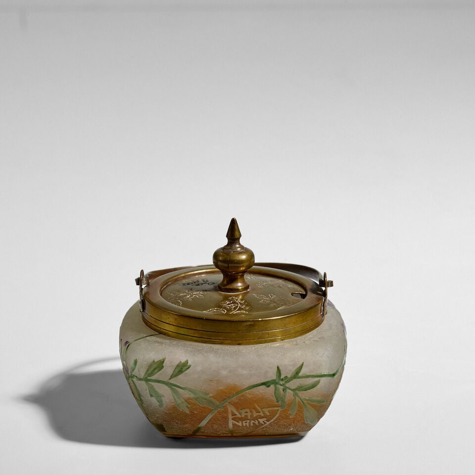 DAUM NANCY COVERED SUGAR BOWL Nancy, France, circa 1900, acid-etched and enameled glass, brass, ... - 5