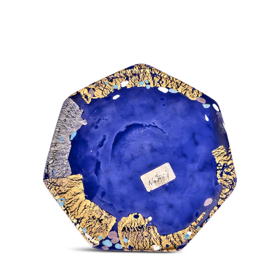 KYOHEI FUJITA (1921-2004) KAZARIBAKO (ORNAMENTED BOX) Japan, late 20th century, blown glass, gol... - 2