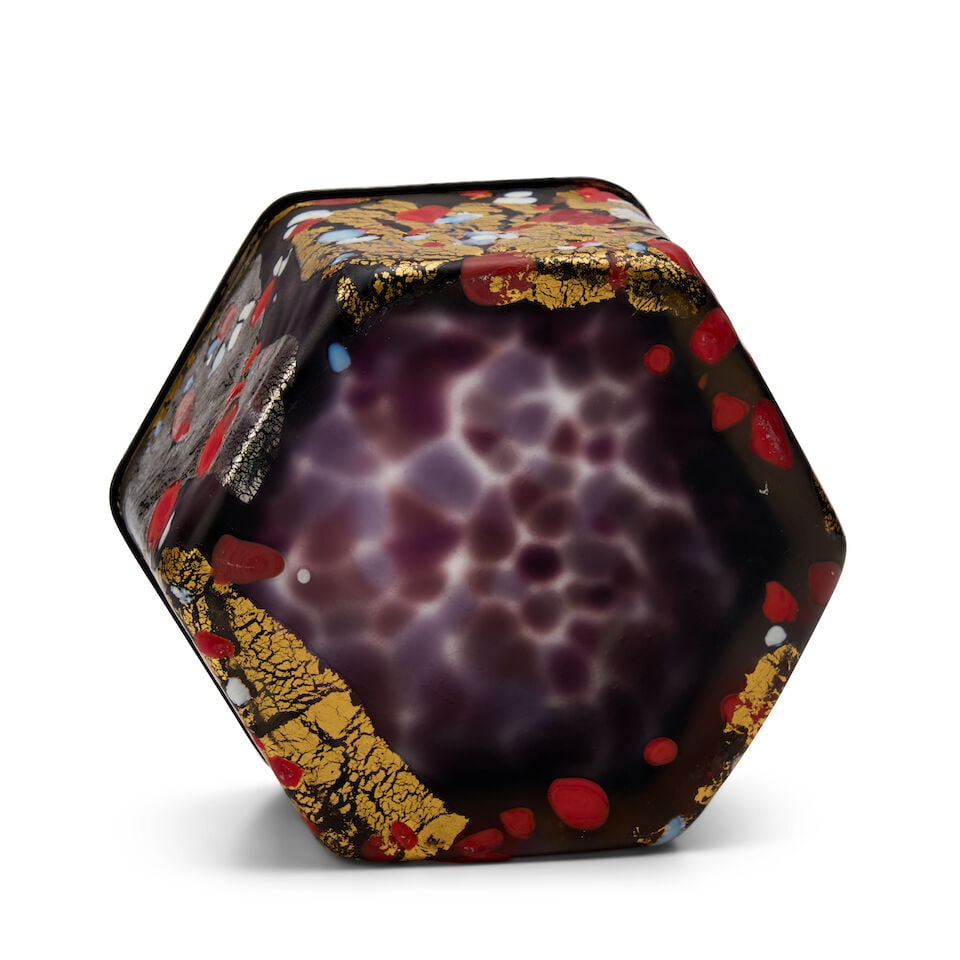KYOHEI FUJITA (1921-2004) KAZARIBAKO (ORNAMENTED BOX) Japan, late 20th century, blown glass, gol... - 2