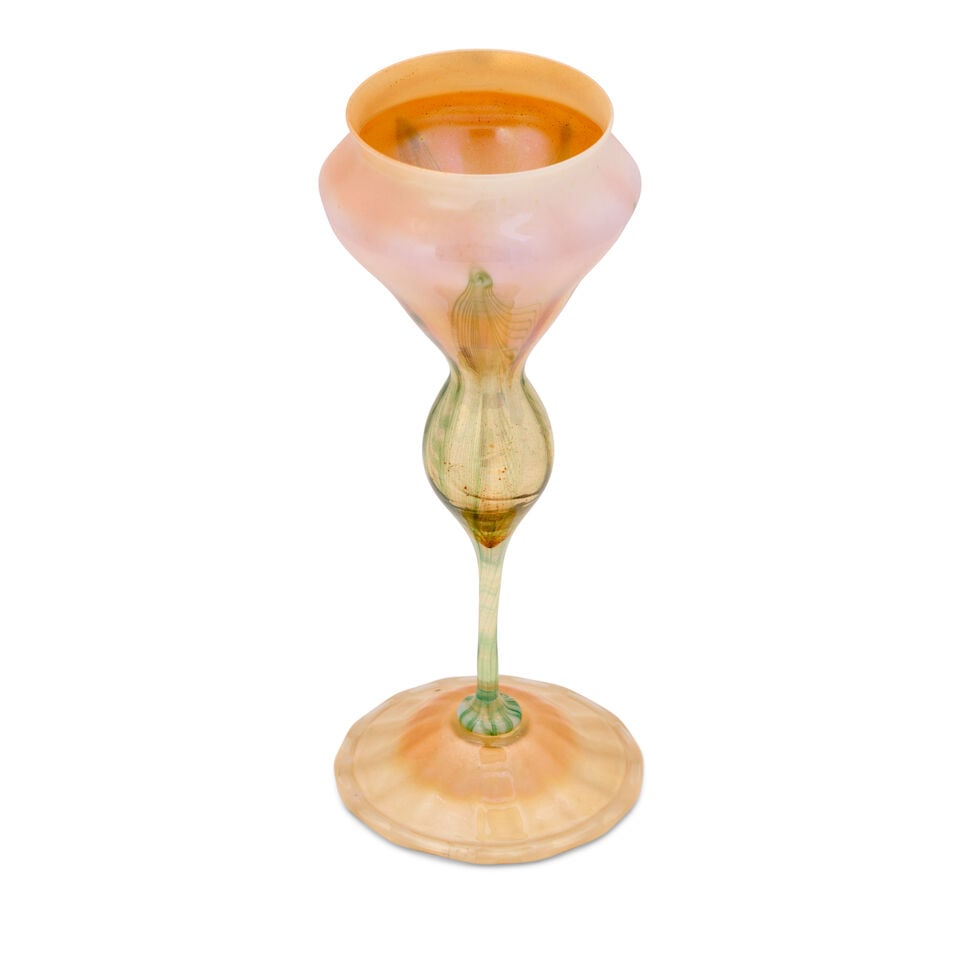 TIFFANY STUDIOS FLORIFORM VASE New York, New York, early 20th century, Favrile glass, pulled-fea... - 5