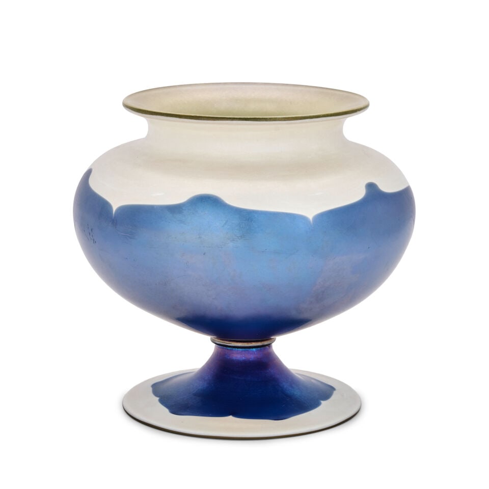 VICTOR DURAND (1870-1931) FOOTED BOWL Millville, New Jersey, circa 1925, pulled decoration, poli... - 4